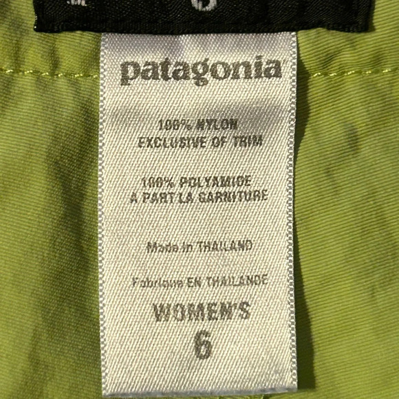 Patagonia Button Out Boardie Skort set 6 Cornelia Meadow Green - Picture 5 of 15